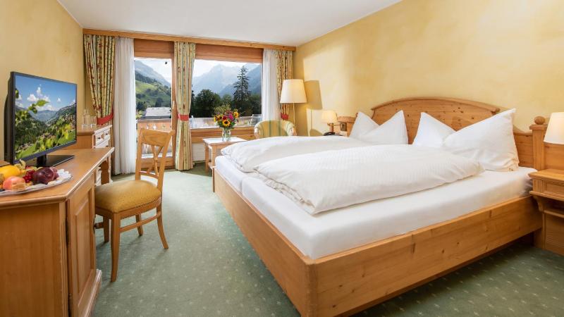 Standard Double Room with Balcony image 1