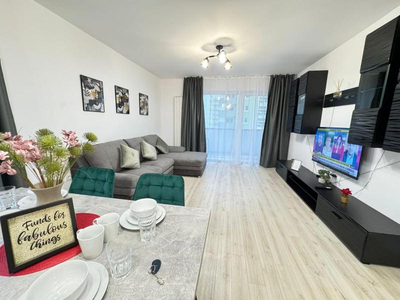 Luxury Glam Apartments near Coresi Mall - Parking Option - image 16