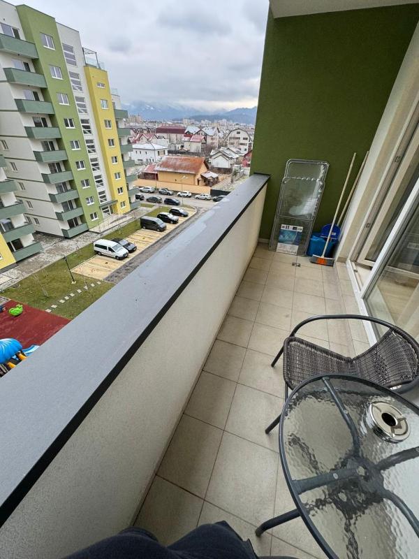 Luxury Glam Apartments near Coresi Mall - Parking Option - image 8