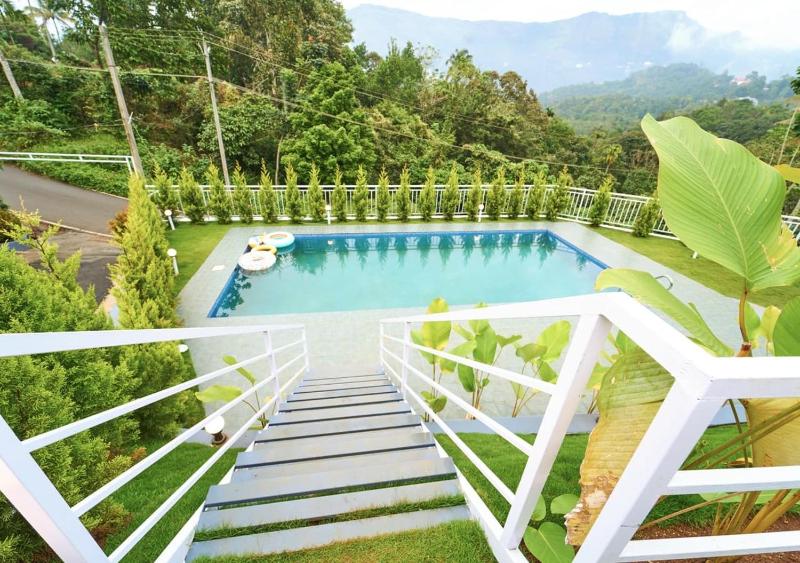 Ice Mist Pool Resort Munnar by VOYE HOMES - image 4