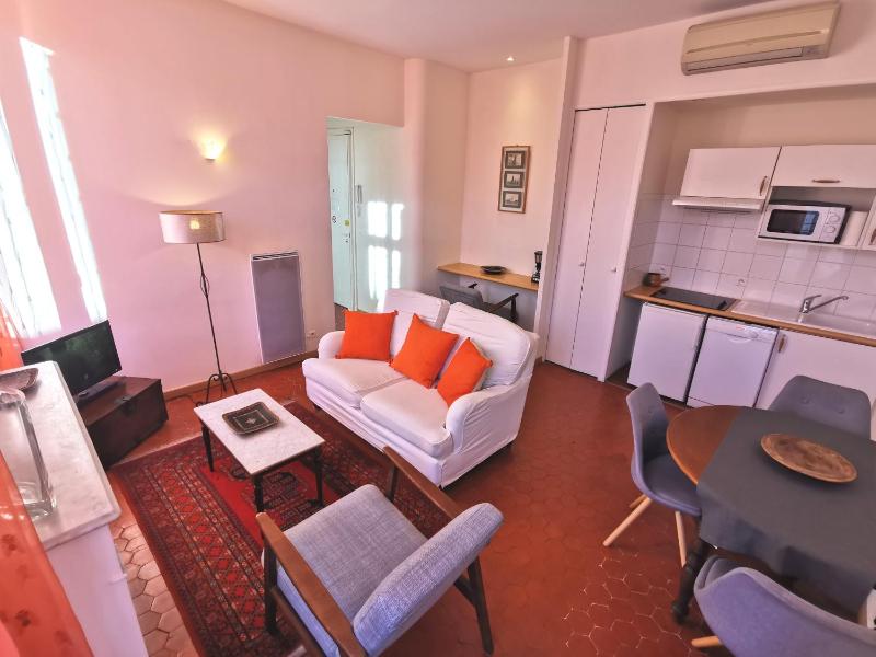 Apartment with Balcony image 1