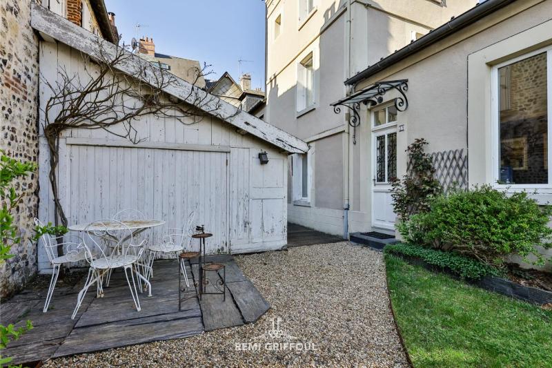 Family Stay - In the Heart of Honfleur 8 guests Private Garden - image 15