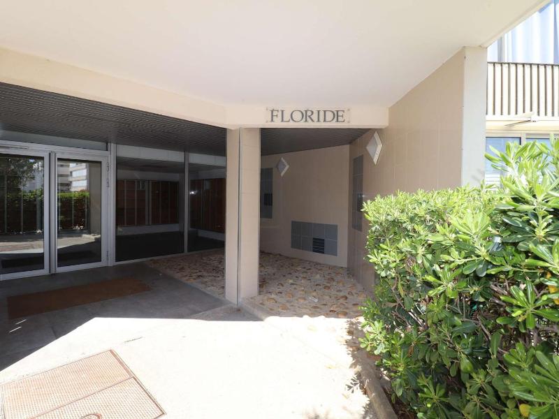 Appartement 2 Pièces 4 Couchages Parking Privatif à 100m de la Mer et des Commerces - FR-1-307-48 - image 4