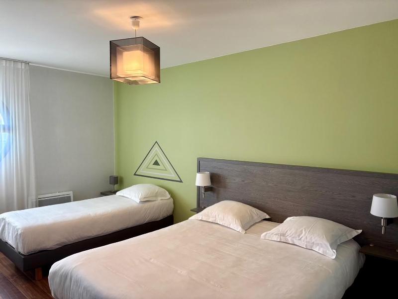 Two-Bedroom Apartment image 4