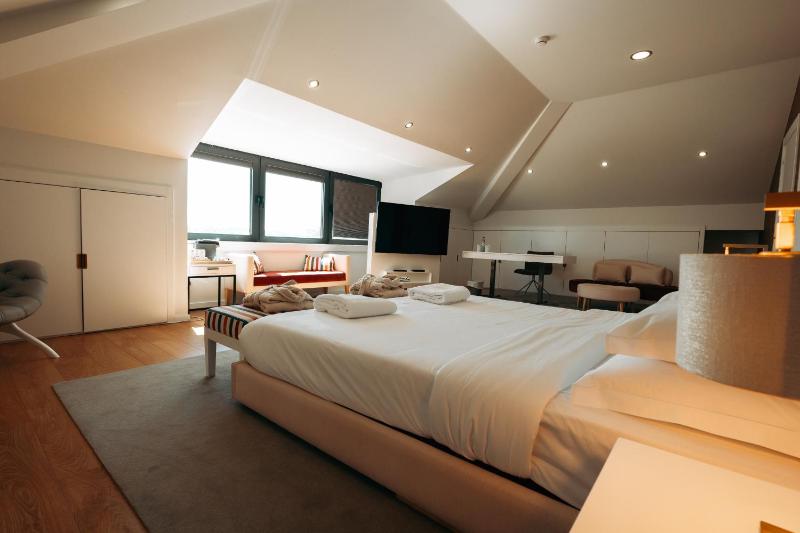Suite image 3