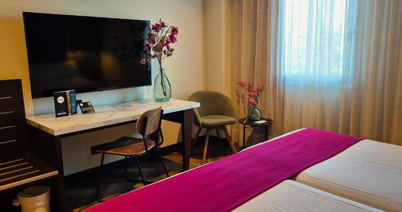 Standard Double or Twin Room image 2