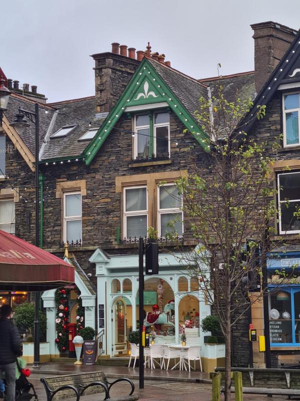 Heart of Windermere - image 27