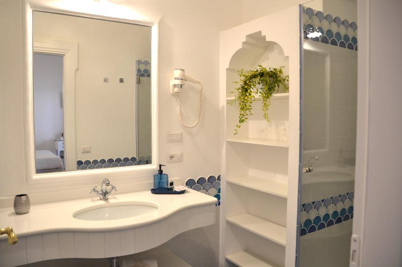 Villa Santa Chiara Positano Suites - image 26