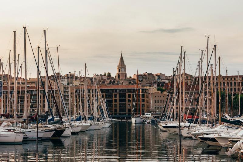 Escale Oceania Marseille Vieux Port - image 13