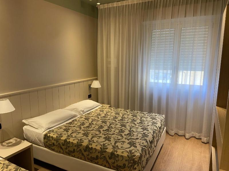 Superior Apartment image 4