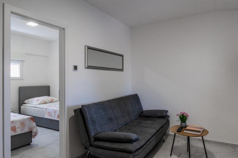 Apartments Kristija - image 16