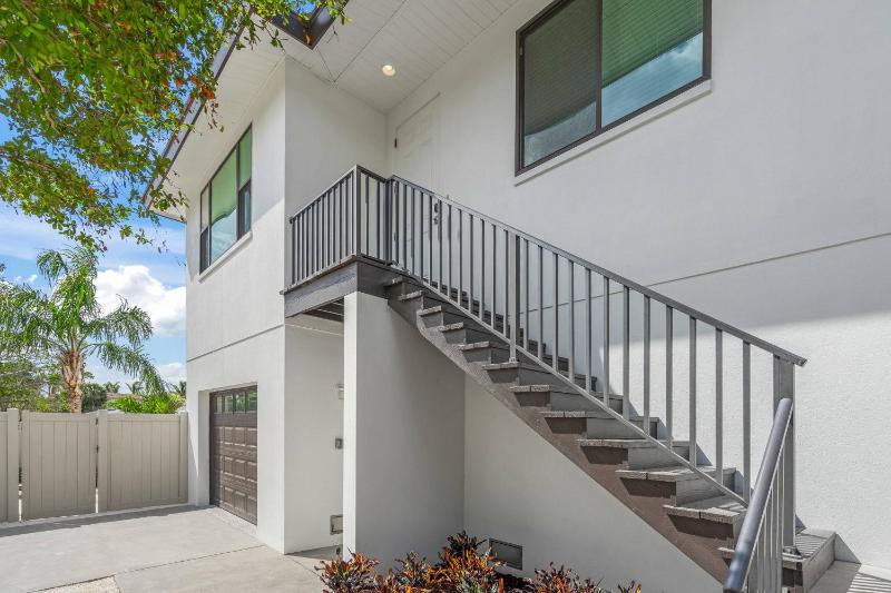 Lido Dream Getaway Duplex S - image 16