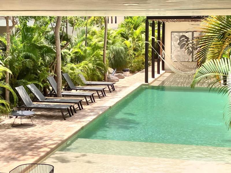 Tulum Center family double suite four guest with free parking pool AC kitchenette near Beach - image 36