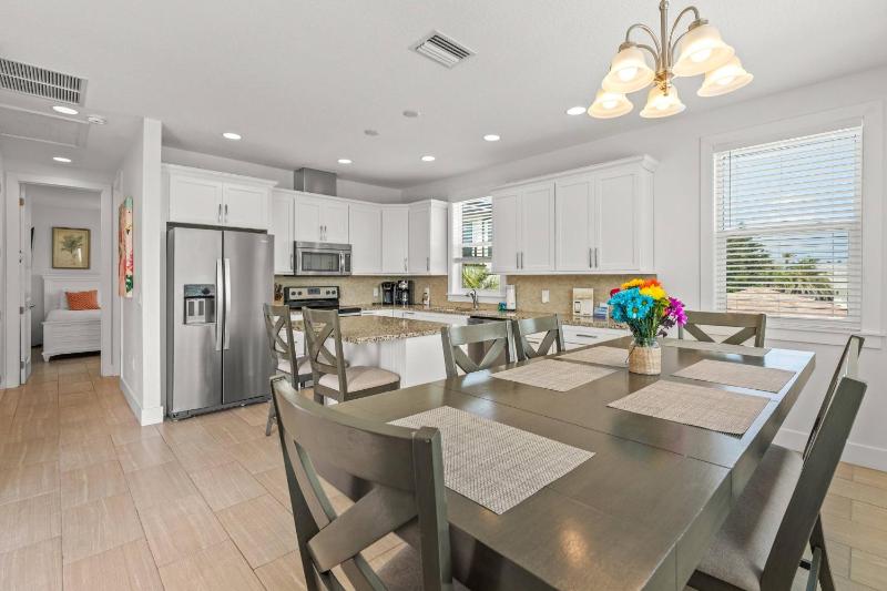 Lido Dream Getaway Duplex N - image 16
