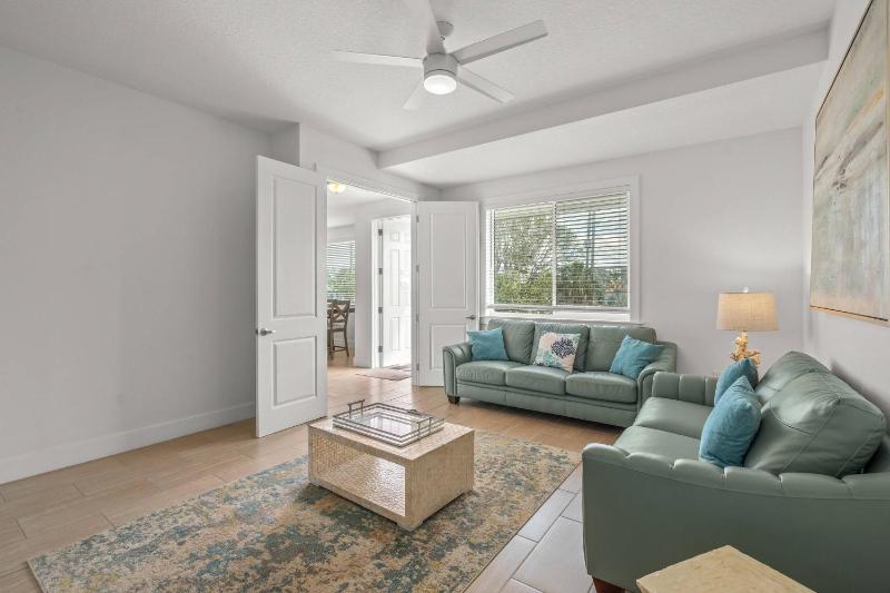 Lido Dream Getaway Duplex N - image 31