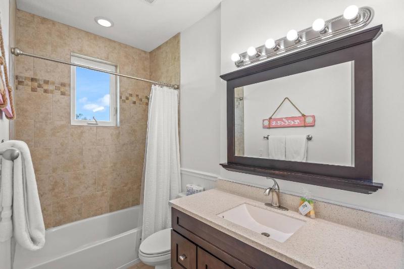 Lido Dream Getaway Duplex N - image 6