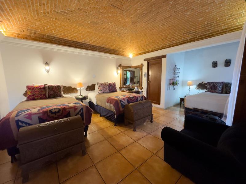 Naif Boutique Hotel - image 14