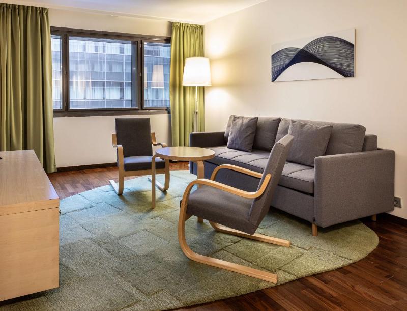 Family Room image 4