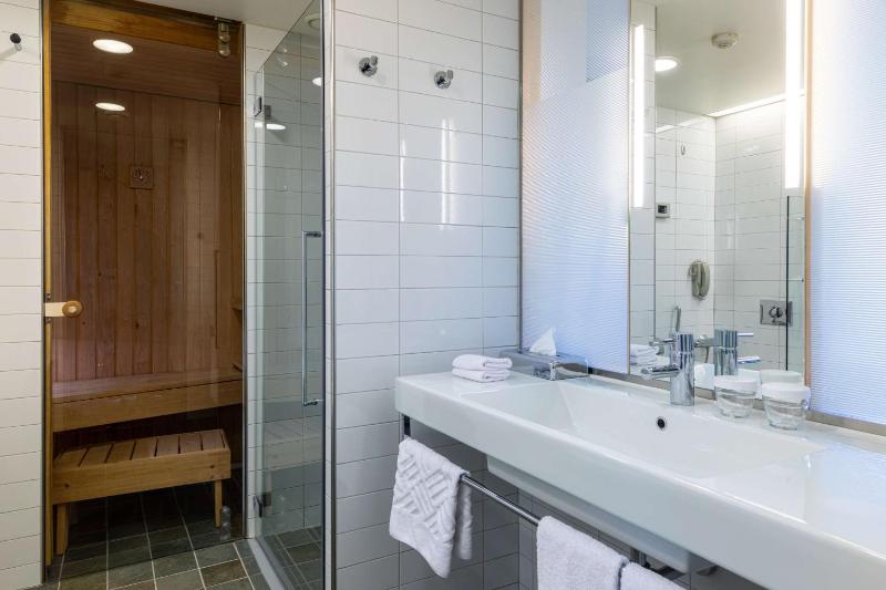 Junior Suite image 4