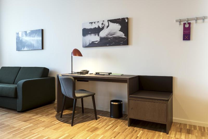 Suite image 3