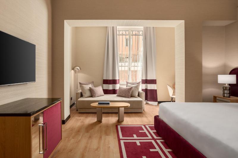 Triple Room image 3