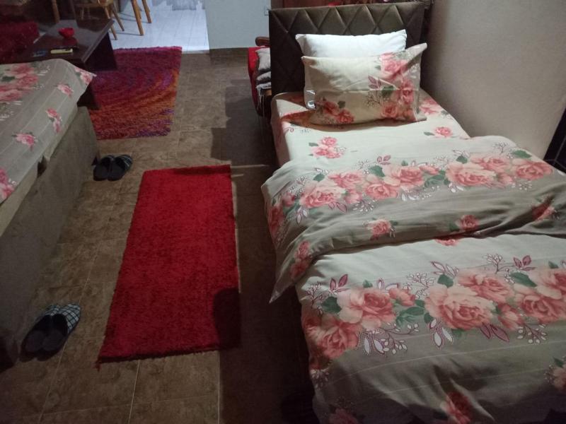 Quadruple Room with Terrace image 2