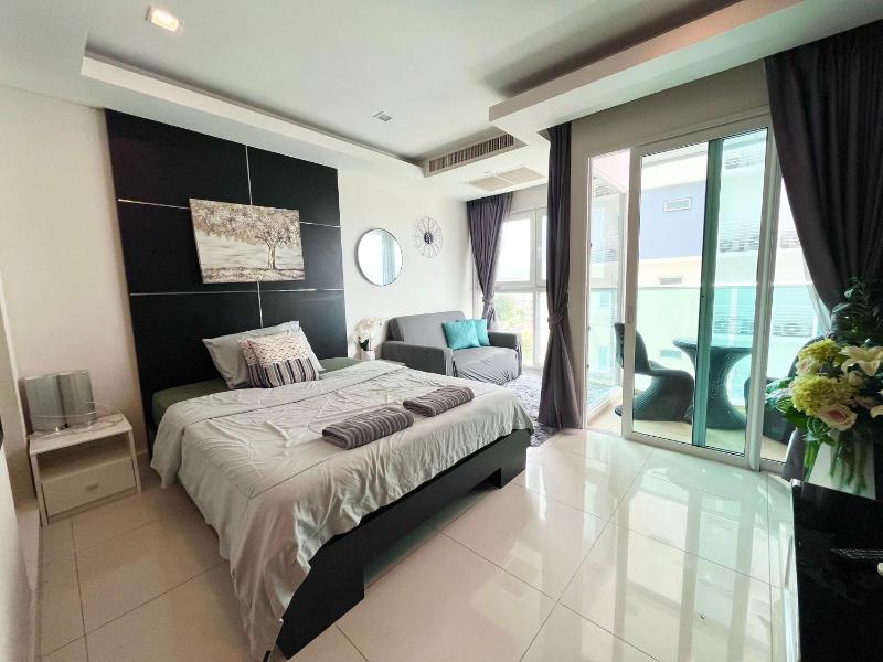 Cosy Beach View Condominium Official - image 12