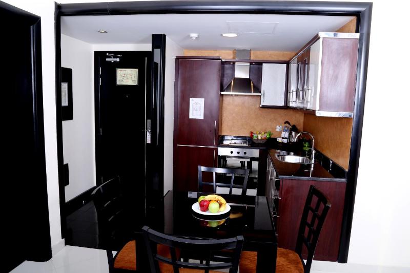 One Bedroom Apartment image 3