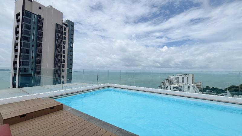Cosy Beach View Condominium Official - image 16