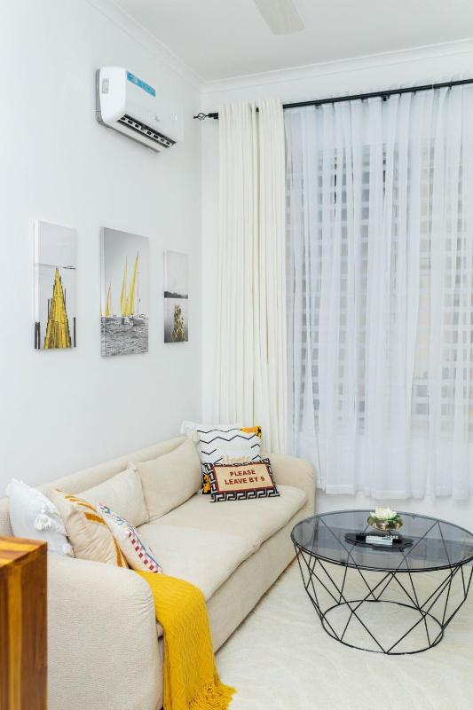 Lily's Onebedroom Stylish Stay in Mbezi Beach - image 12