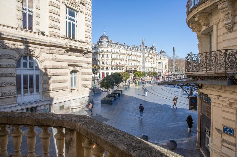 Deluxe Room with Terrace and Comedie Square View image 1