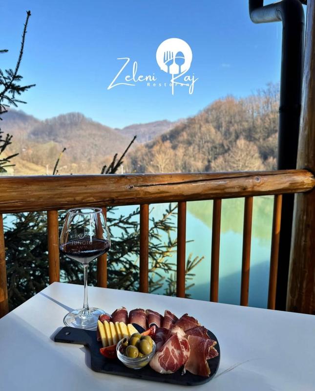 Wellness Spa Hotel Zeleni Raj - image 14
