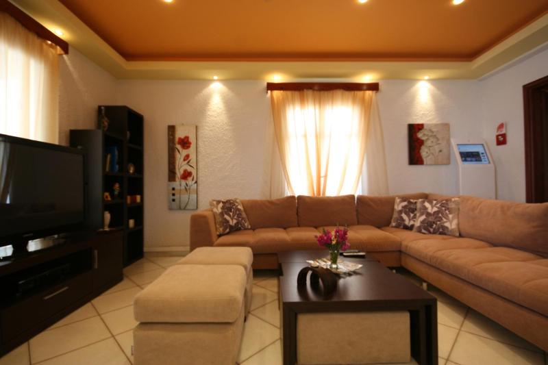 Budget Double Room image 3