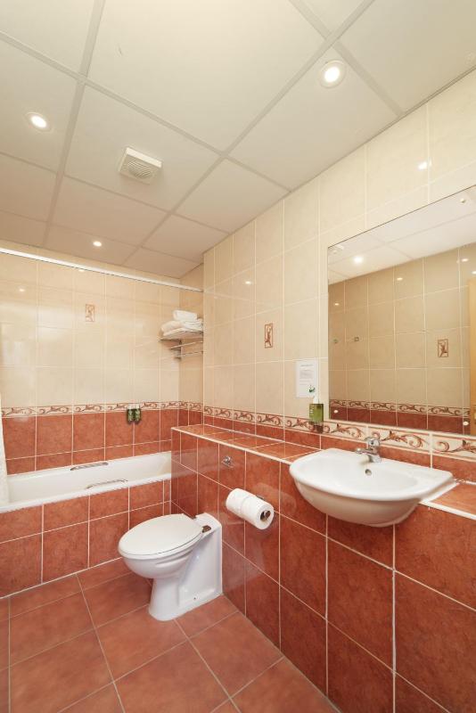Double Room image 1