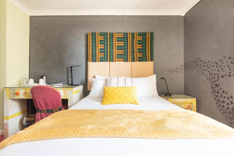 Standard Double Room image 1