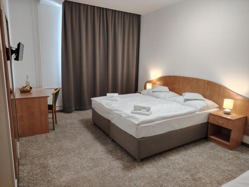 Hotel Legie - image 16