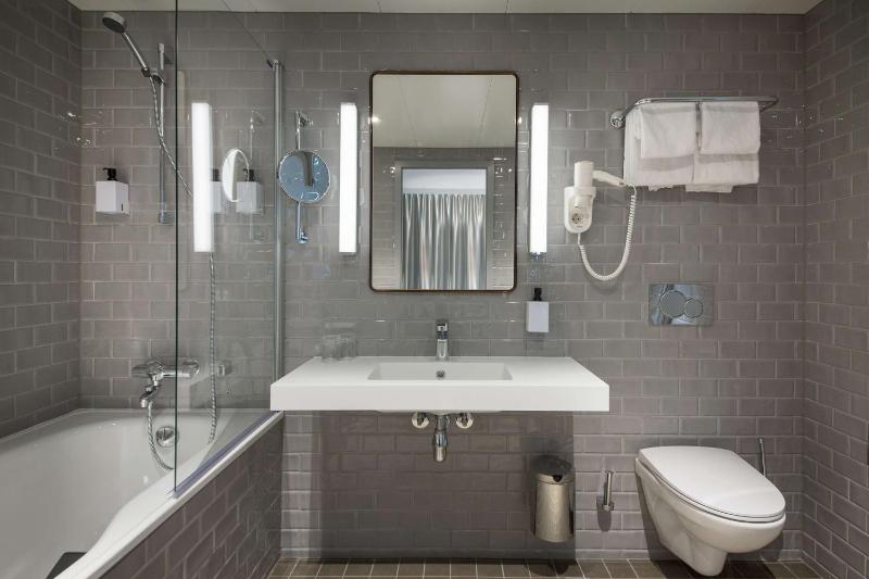 Superior Double Room image 4