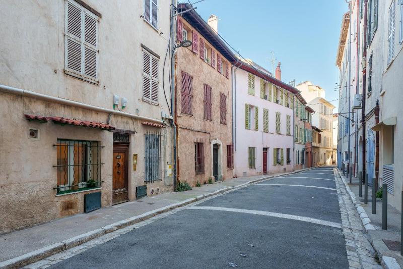 Nice Renting - GUILLAUMONT - Cozy Studio Beach Picasso Museum Local Market - image 14