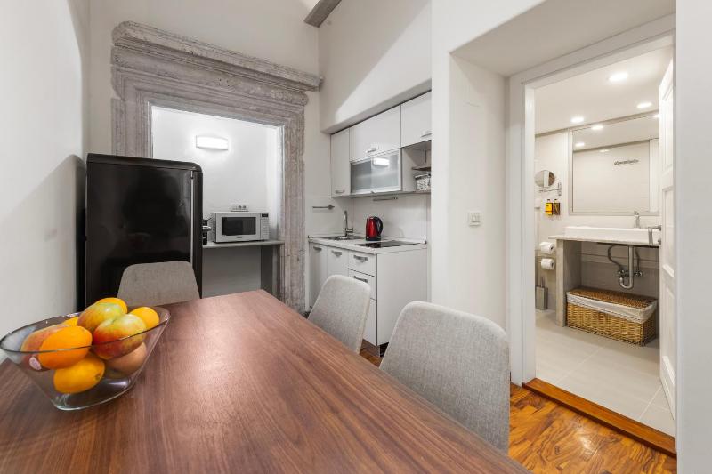 Deluxe Apartment image 4