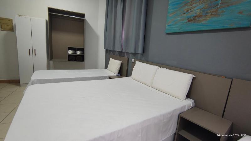 Santos Hotel - image 25