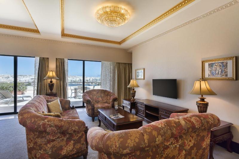 Royal Suite with Terrace and Full Sea View image 4