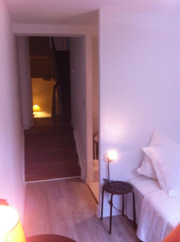 Single Room with Shower image 2