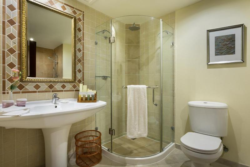 Deluxe Double Room with Full Sea View image 4