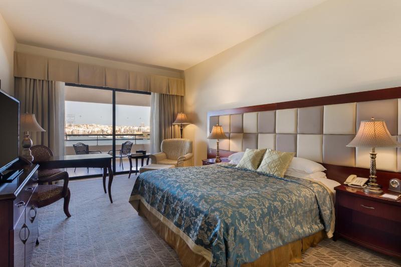 Deluxe Double Room with Full Sea View image 1