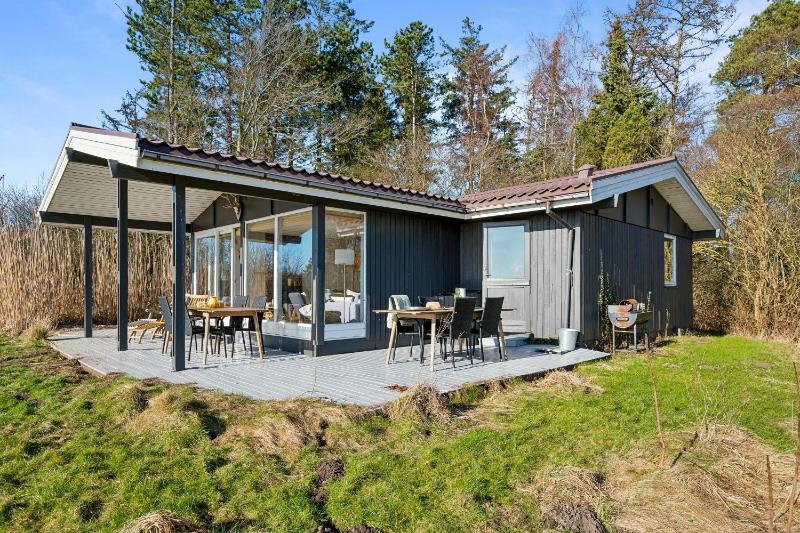 Holiday Home In Handrup With Sea View Over Ebeltoft Bay And Spacious Terraces Close To The Beach Nature And Mols Bjerge National Park - image 15