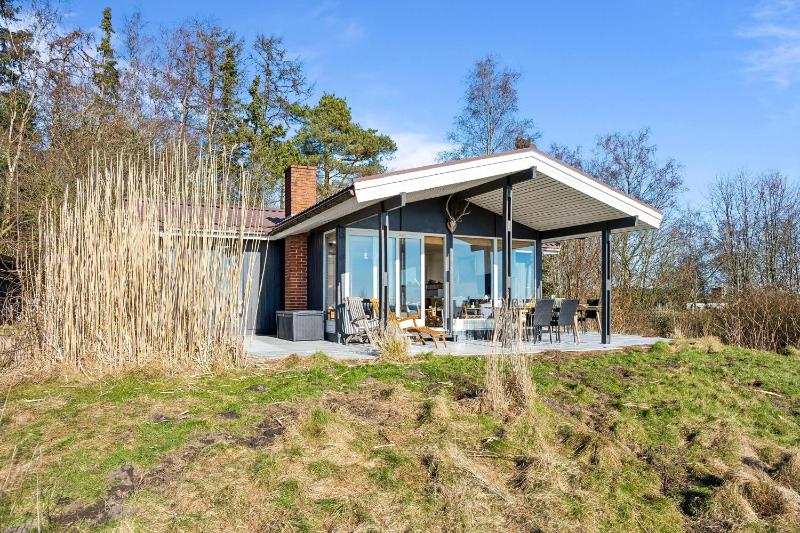 Holiday Home In Handrup With Sea View Over Ebeltoft Bay And Spacious Terraces Close To The Beach Nature And Mols Bjerge National Park - image 16