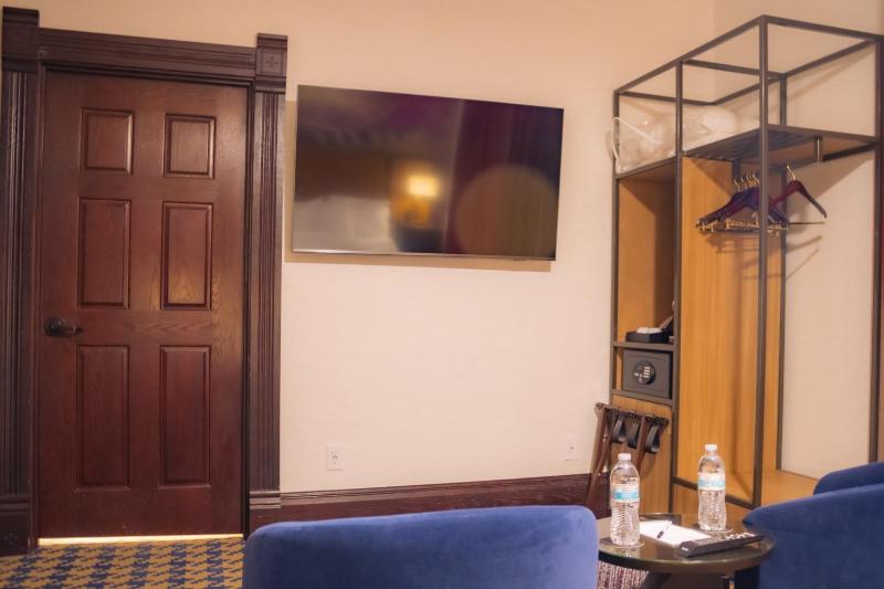 Superior Queen Room image 2