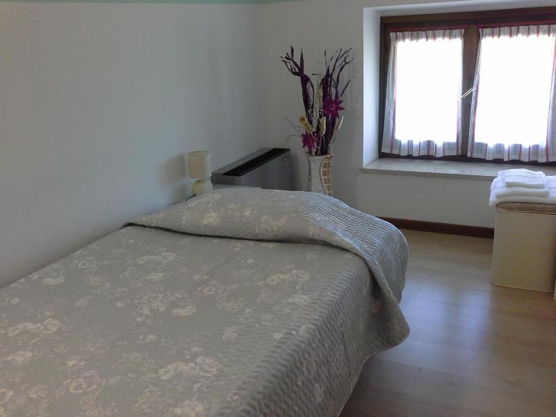 Single Room image 4