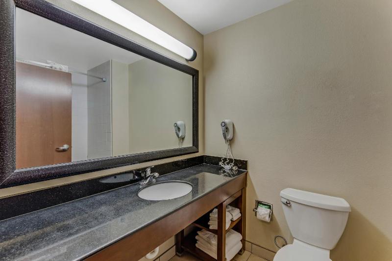 Suite image 3