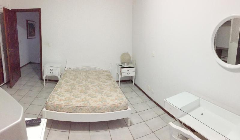 Casa 6 suítes - 200 metros da Praia - Piscina - Churrasqueira - image 8
